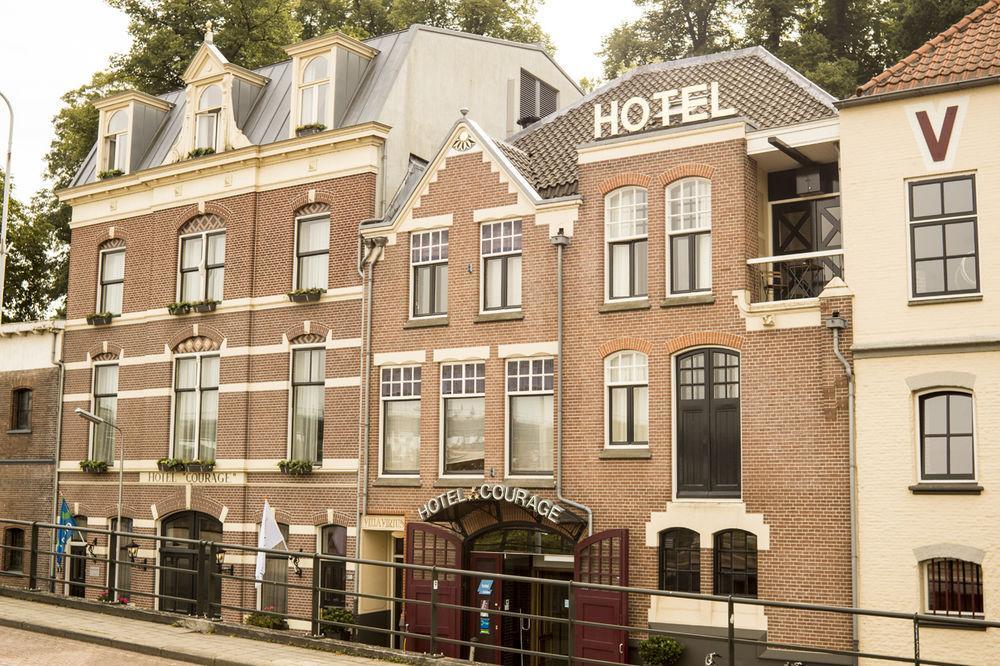 Hotel Courage Waalkade Nijmegen Bagian luar foto
